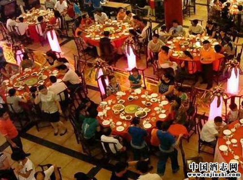 �����Ļ�:�Ї������Ļ�֮���ϣ���