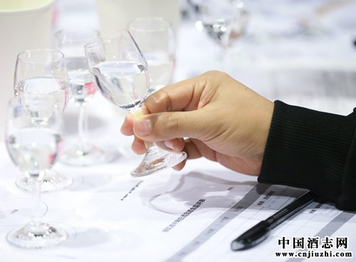 �Ї��v��ȫ���u�ƕ����քe�u�ȳ���